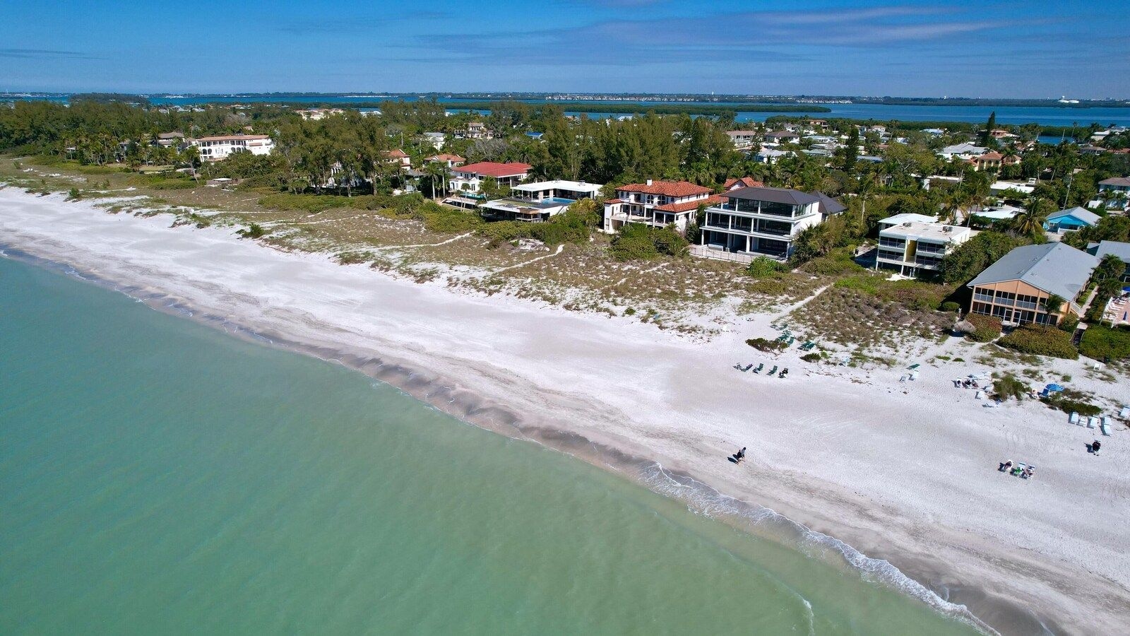 Cabana Beach Club No.9