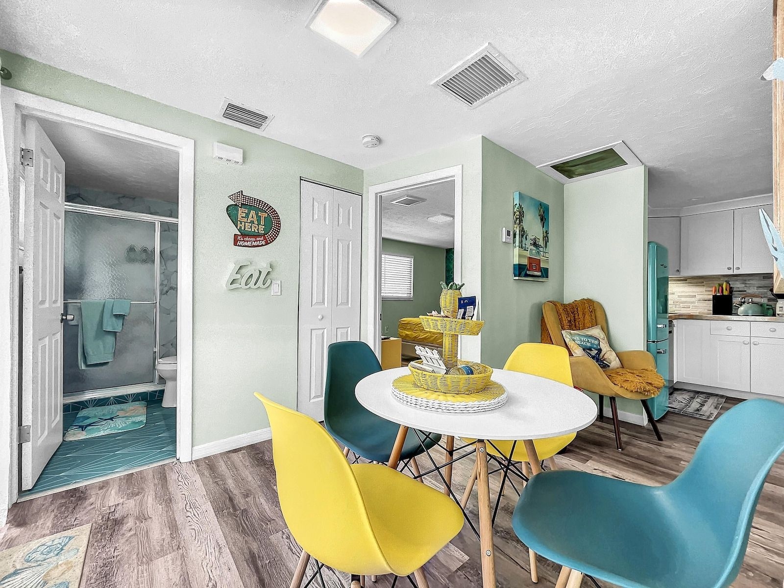 Holmes Beach Cottage A