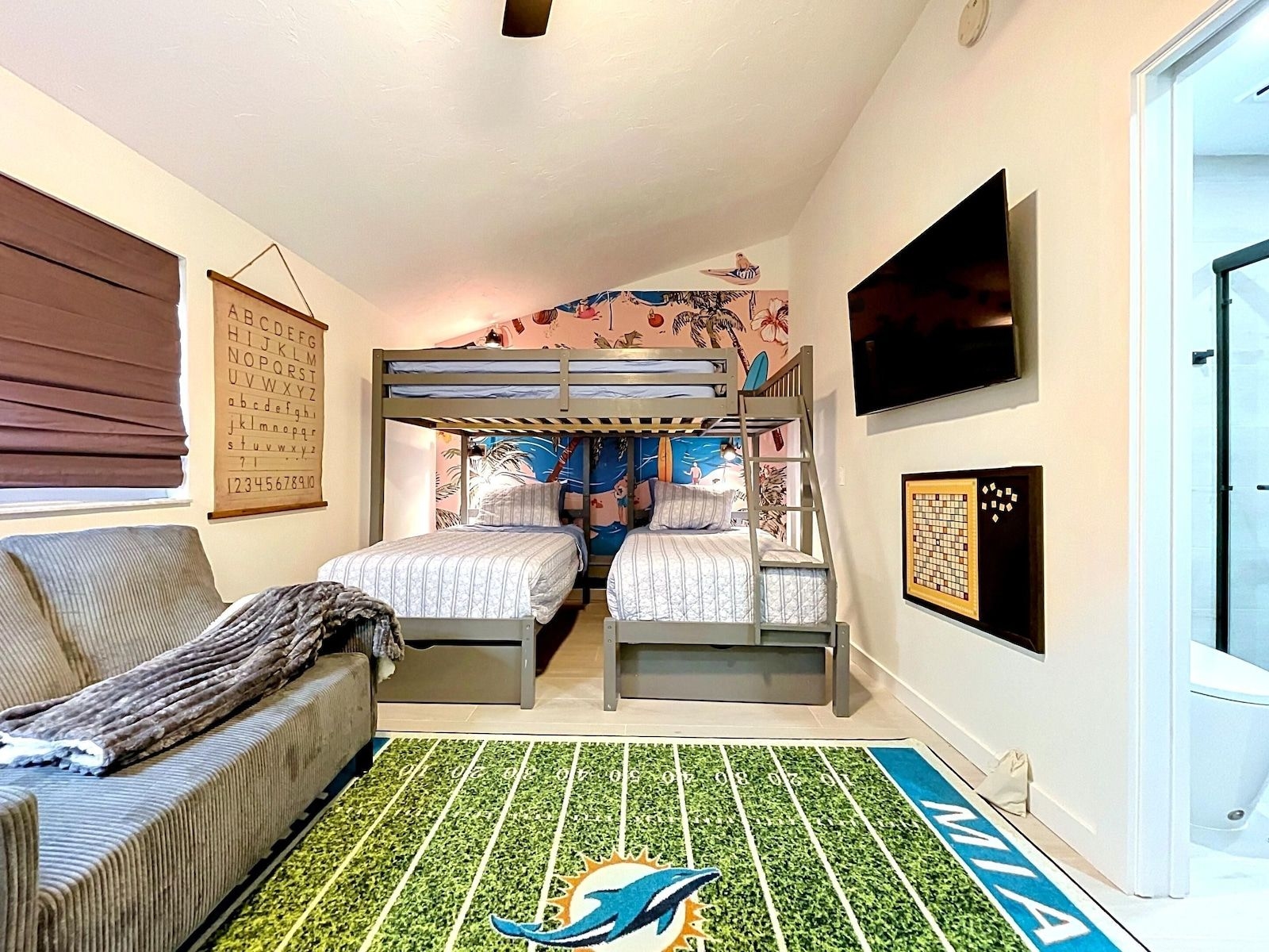Anna Maria Gem 3BR 2BA