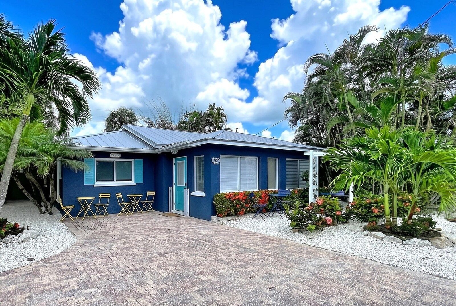 Anna Maria Gem 3BR 2BA