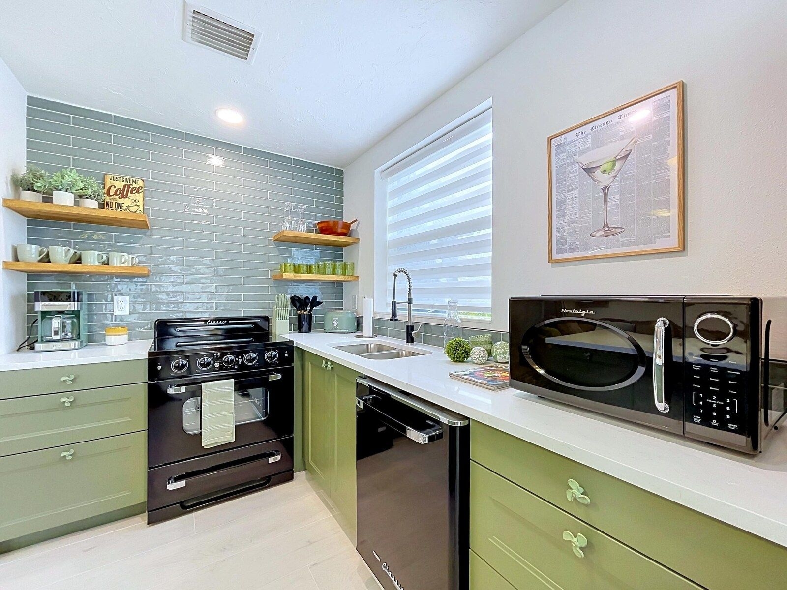 Anna Maria Gem 3BR 2BA