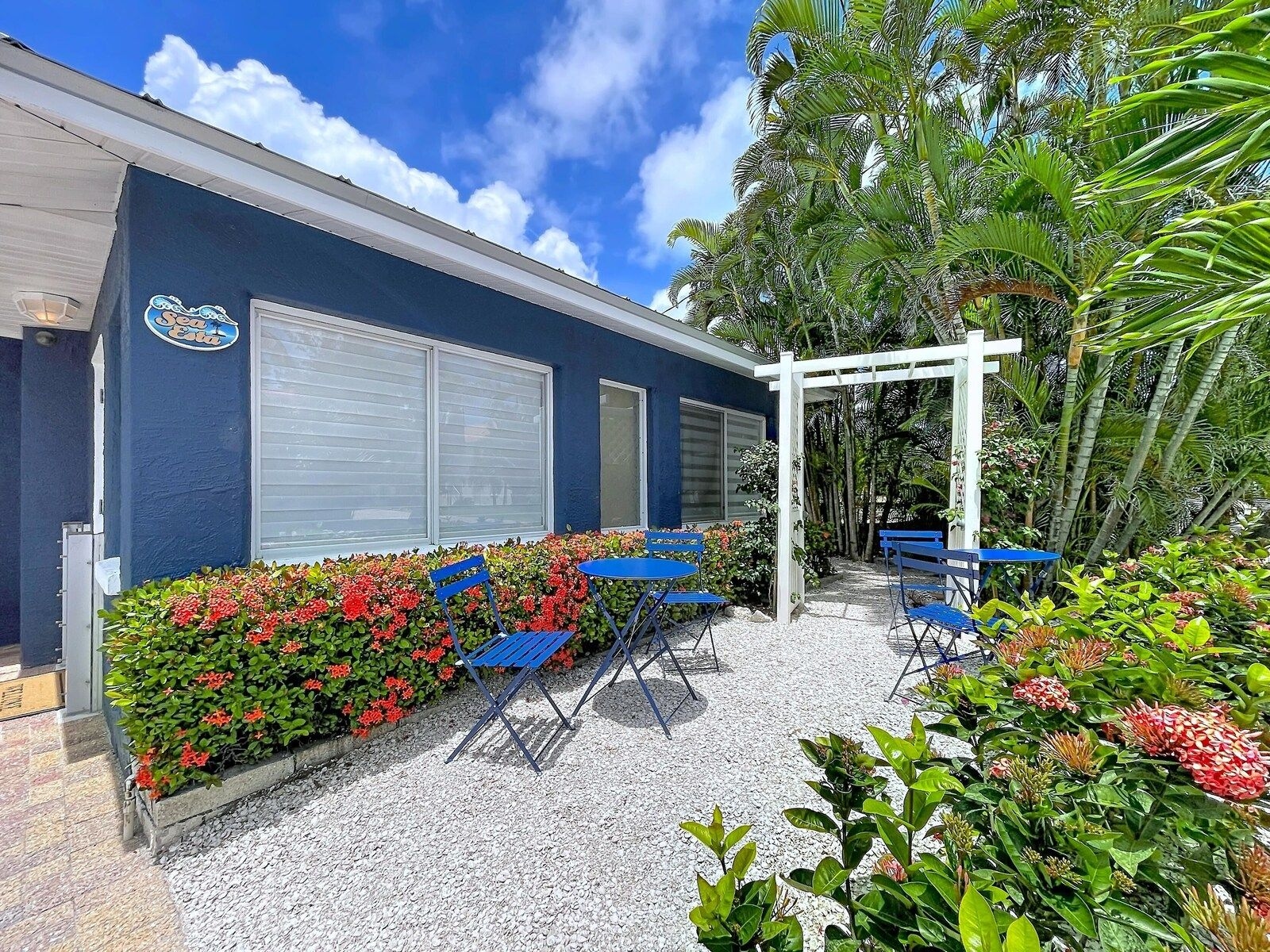 Anna Maria Gem 3BR 2BA