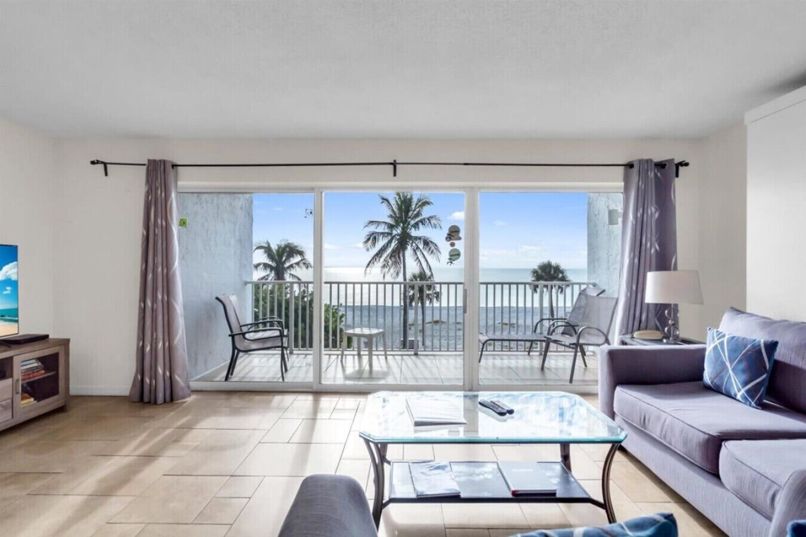 Cabana Beach Club No.10