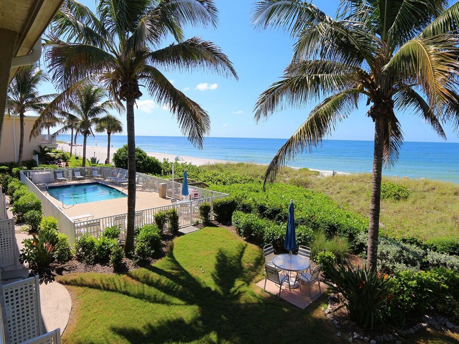 Cabana Beach Club No.10