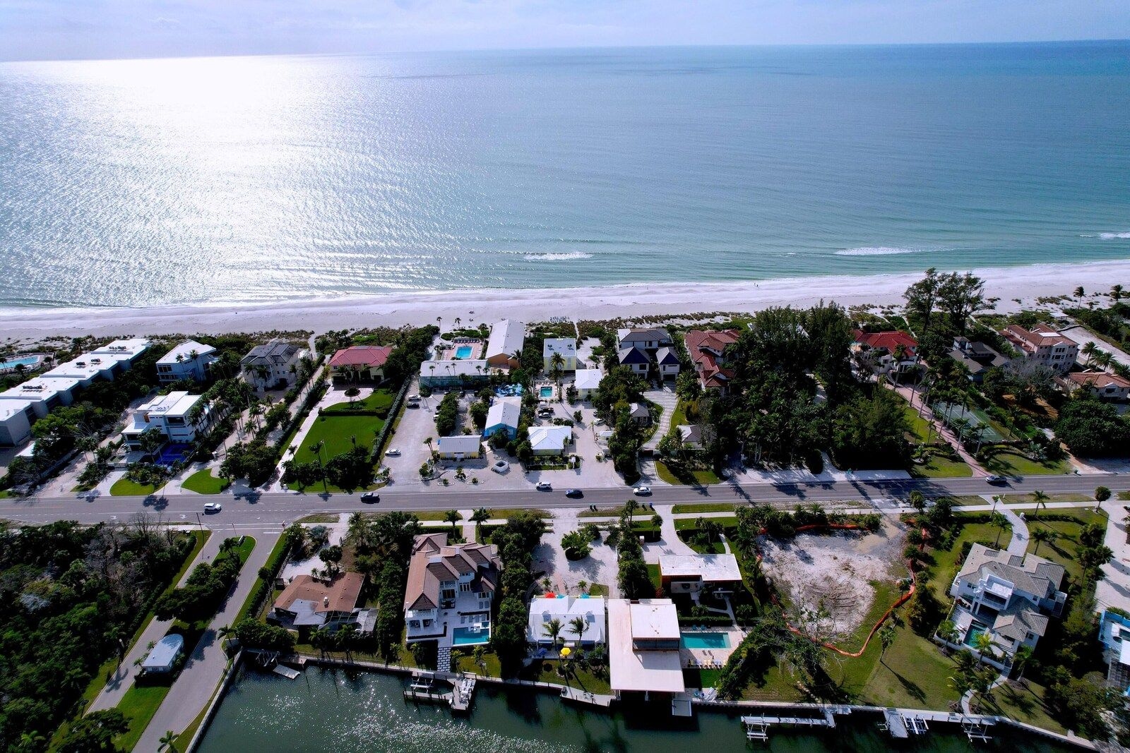 Cabana Beach Club No.10