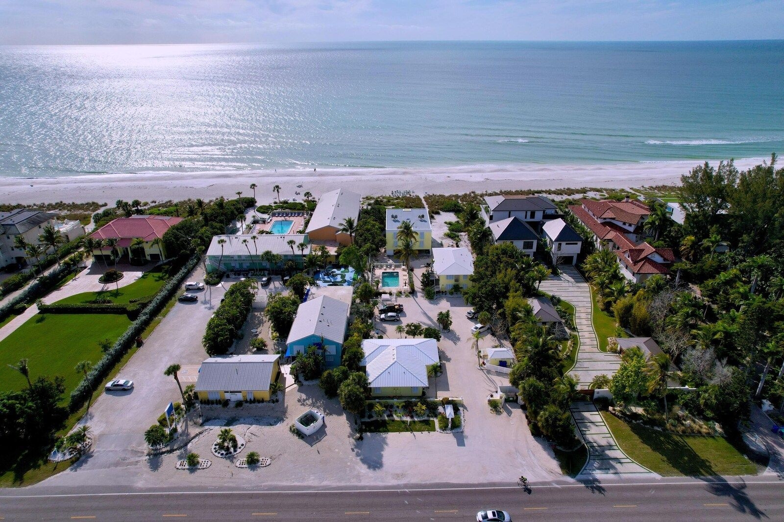 Cabana Beach Club No.10