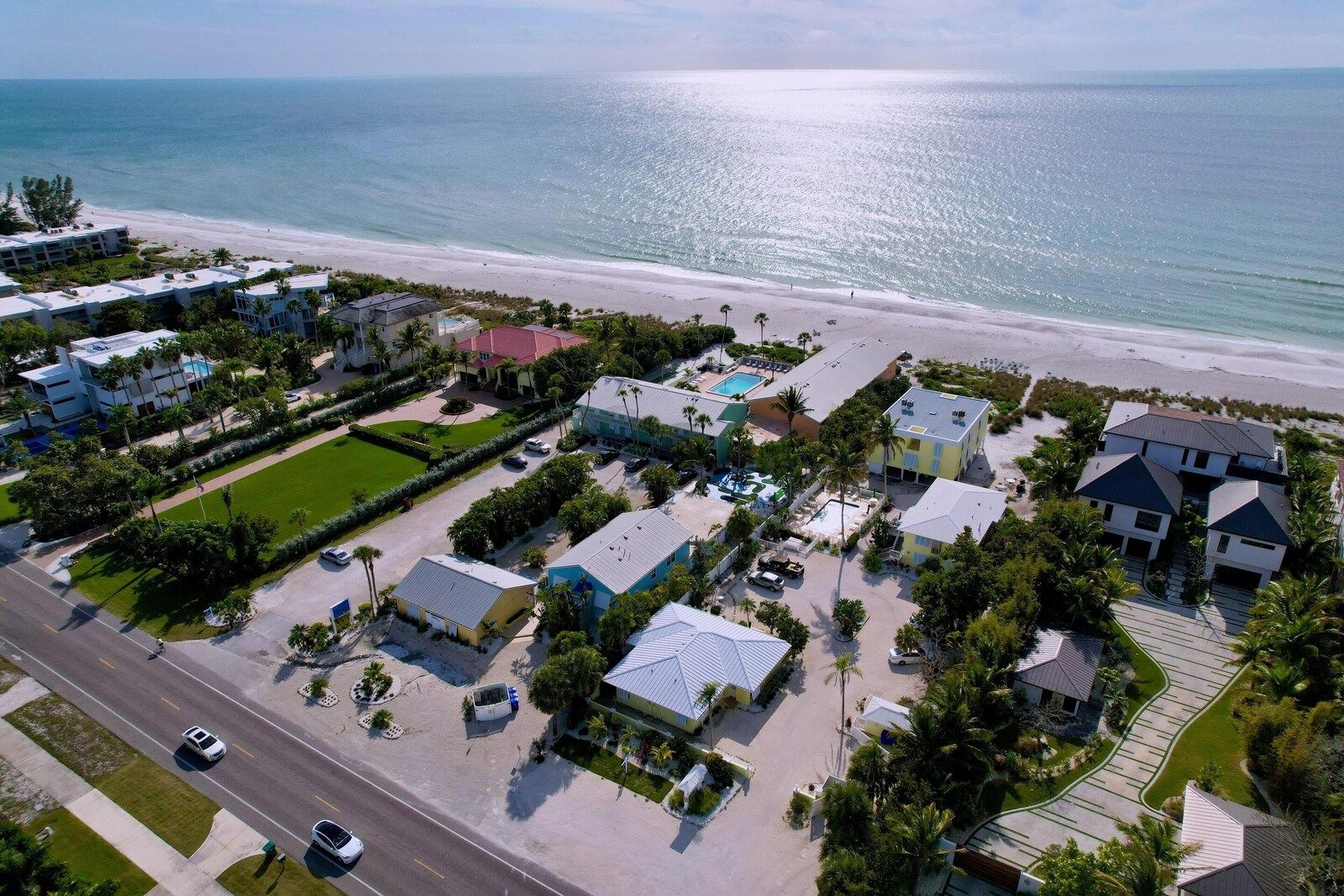 Cabana Beach Club No.10