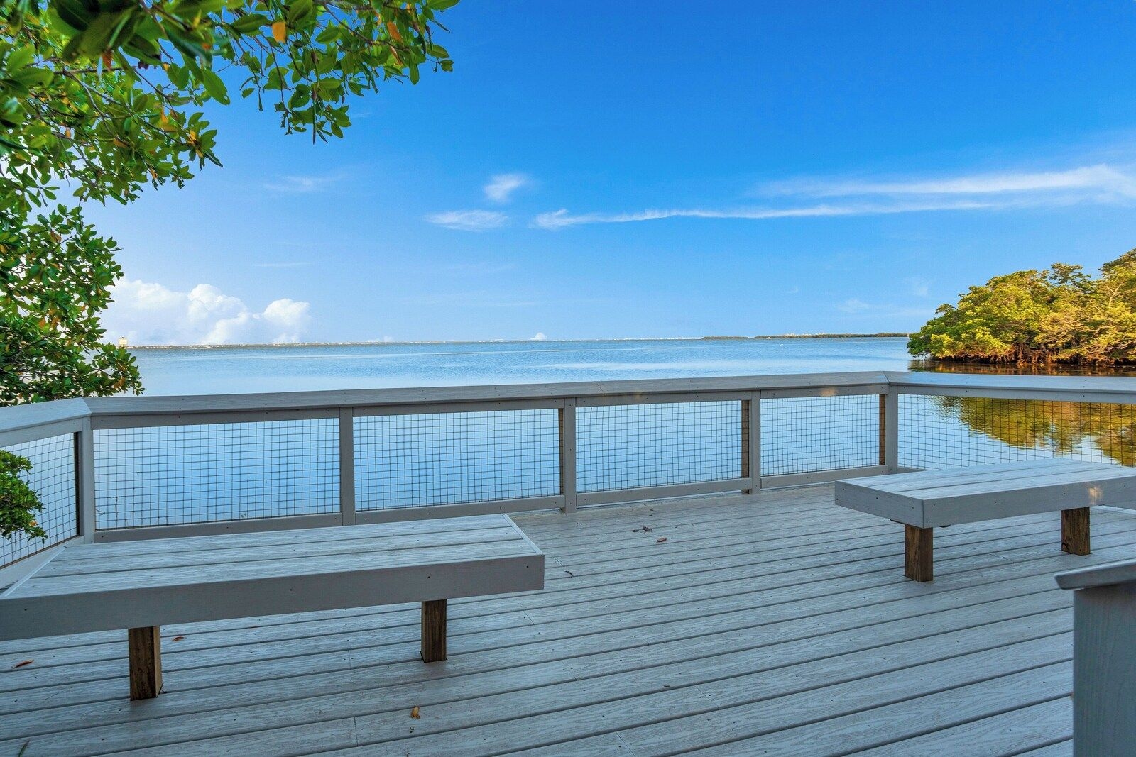 Cabana Beach Club No.11