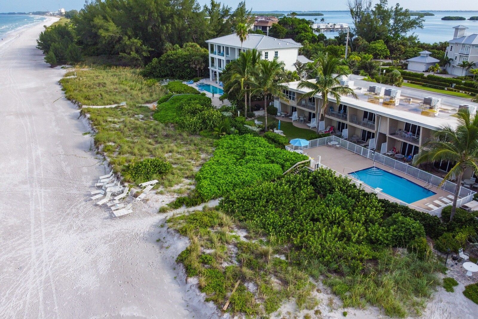 Cabana Beach Club No.11