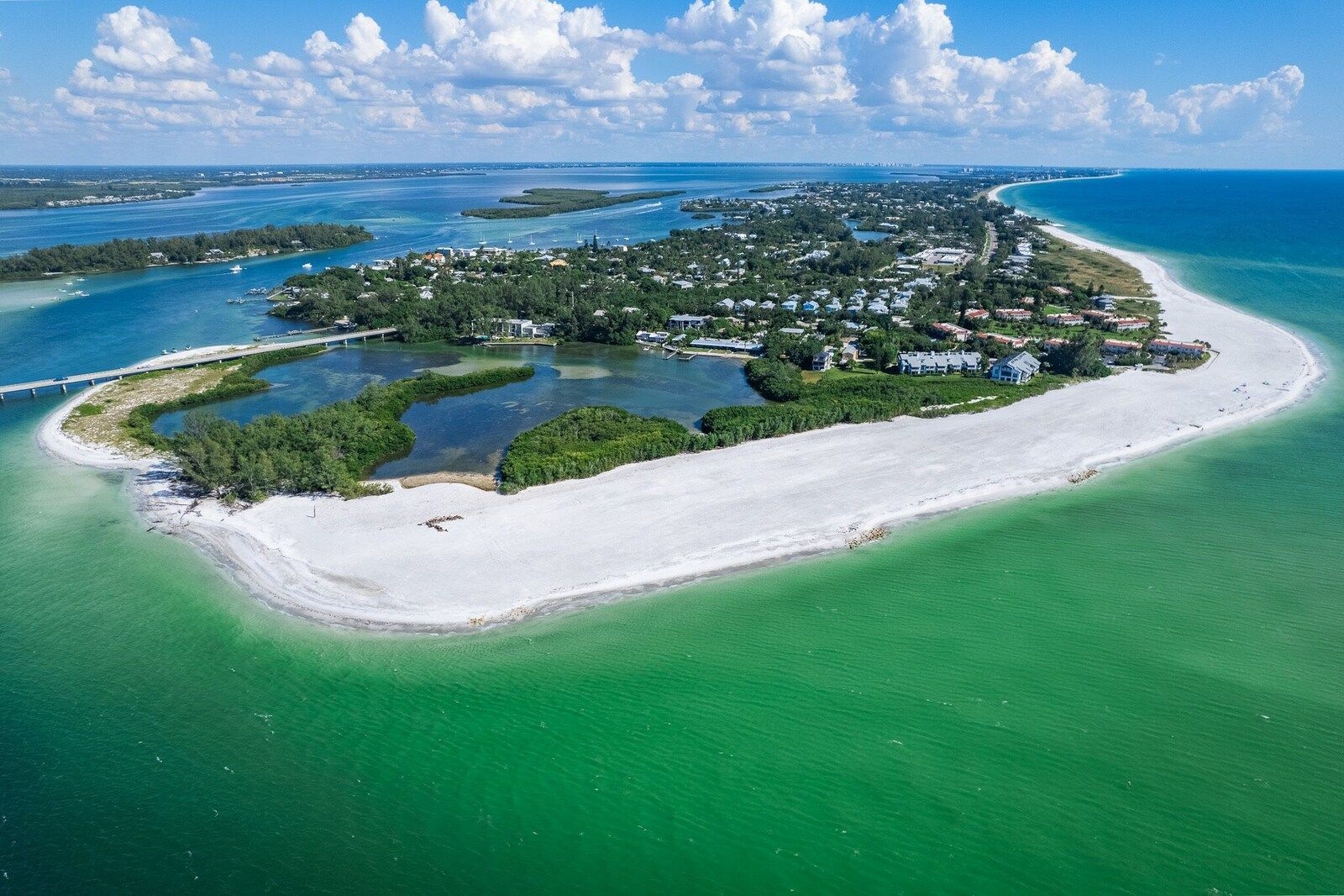Cabana Beach Club No.11