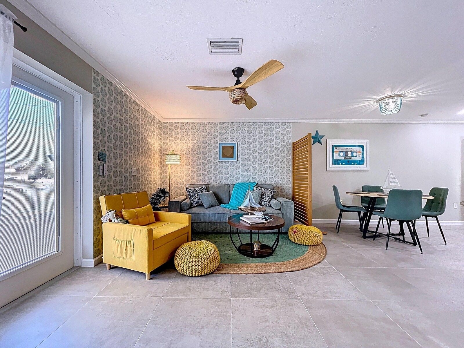 Cabana Beach Club No.11