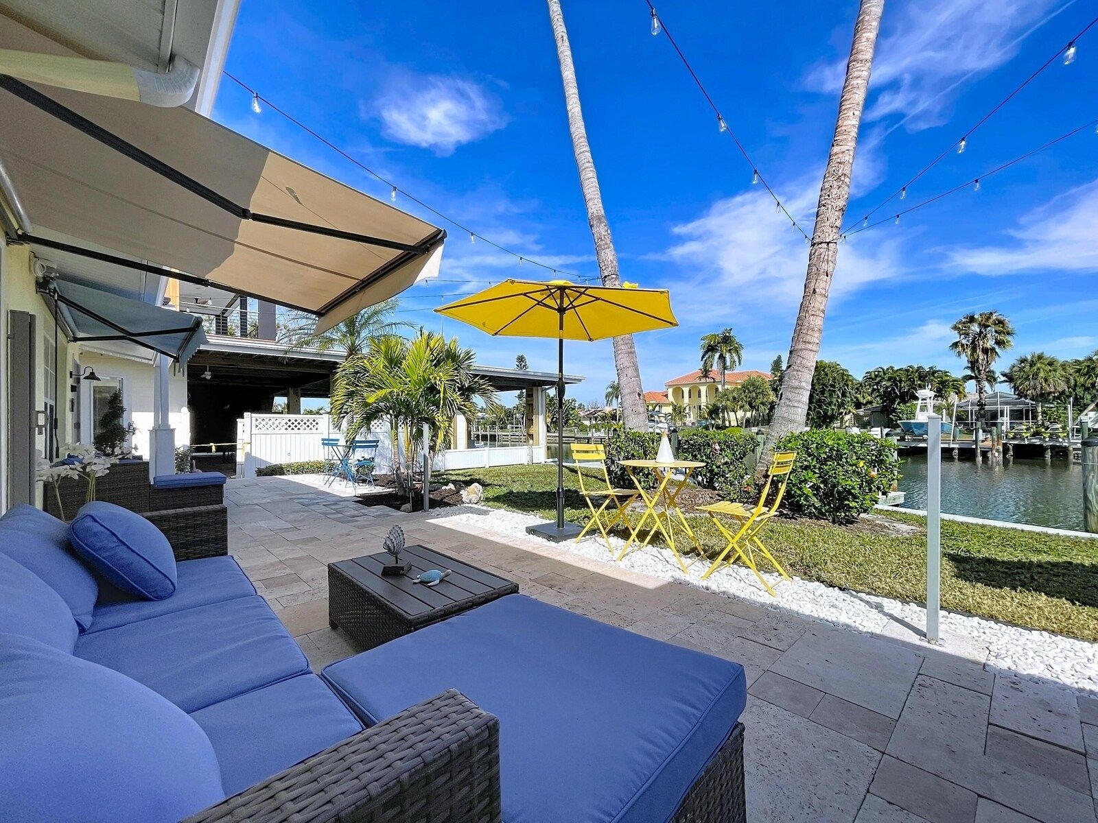 Cabana Beach Club No.11