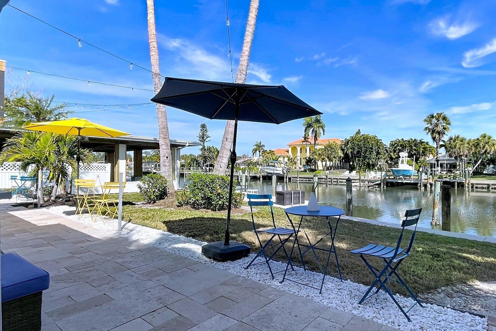 Cabana Beach Club No.11
