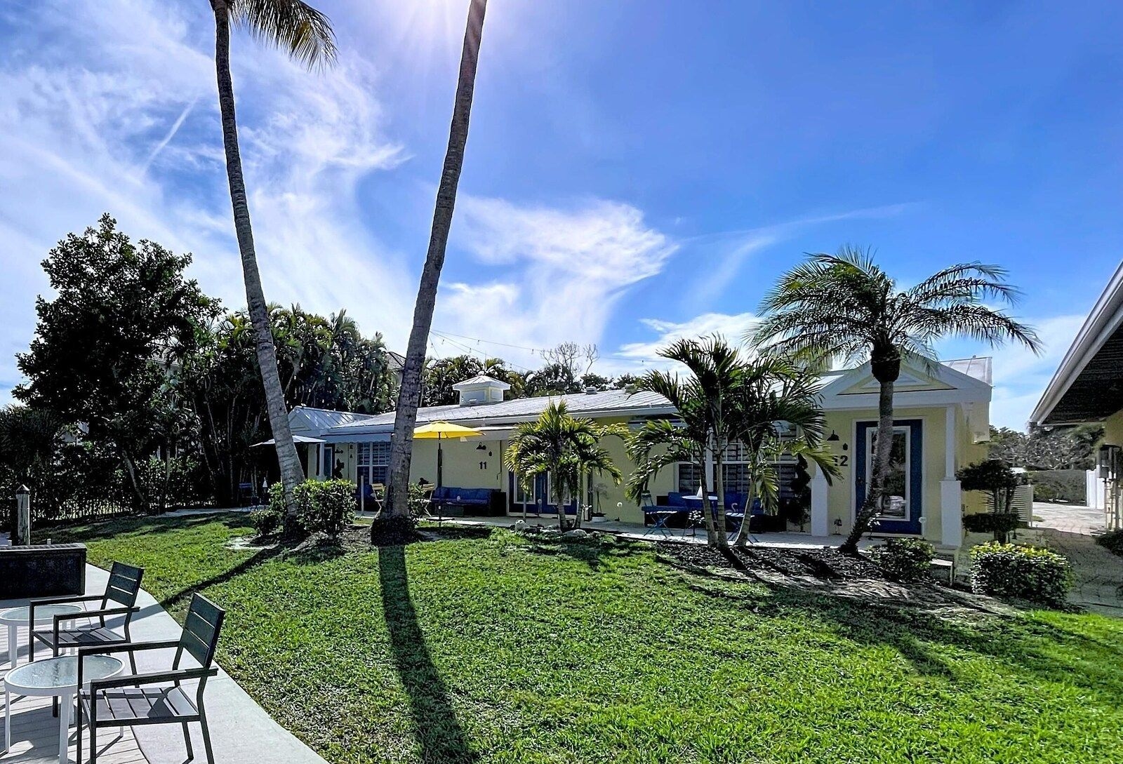 Cabana Beach Club No.11