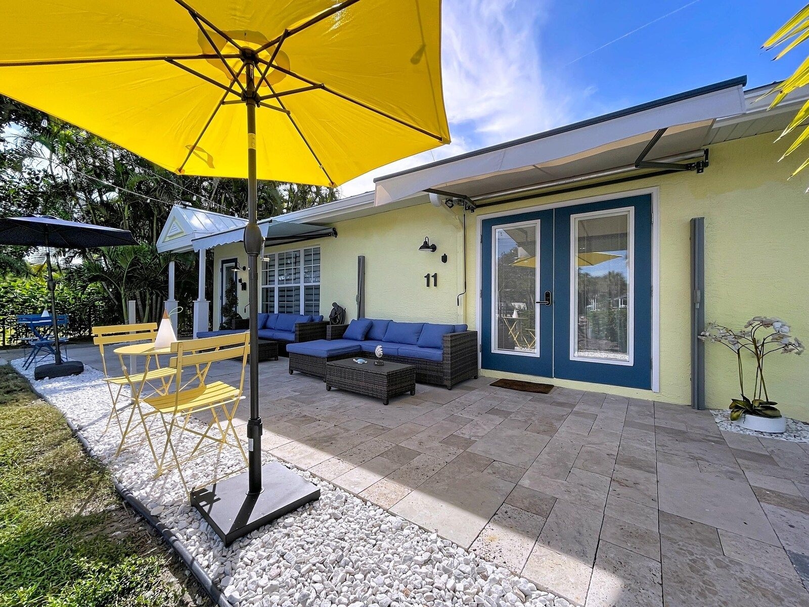 Cabana Beach Club No.11
