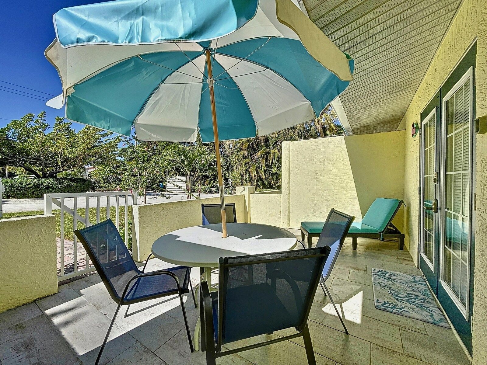 Cabana Beach Club No.11