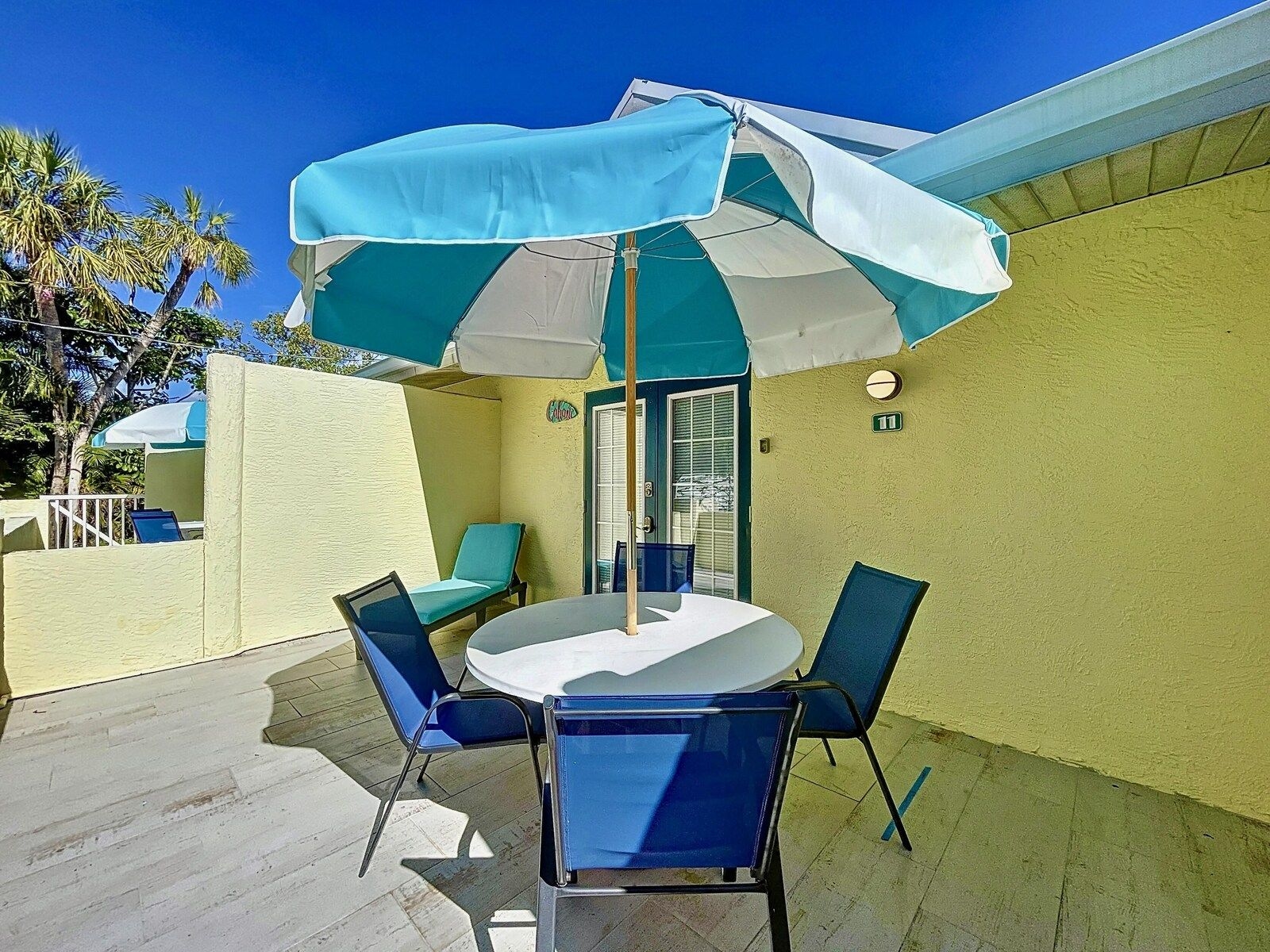 Cabana Beach Club No.11