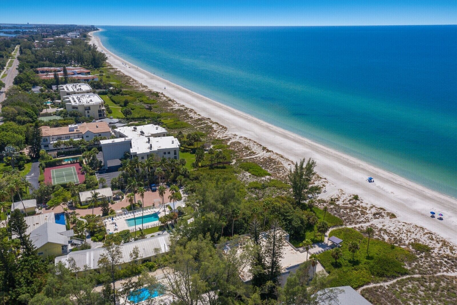 Cabana Beach Club No.8