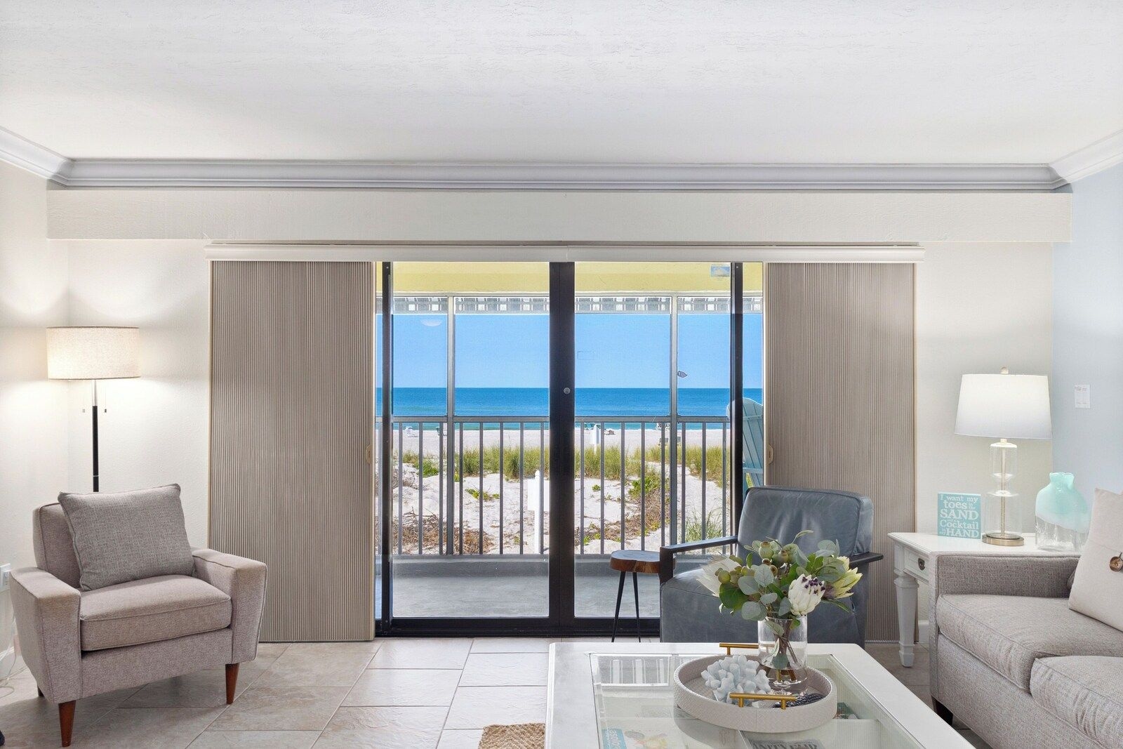 Cabana Beach Club No.8