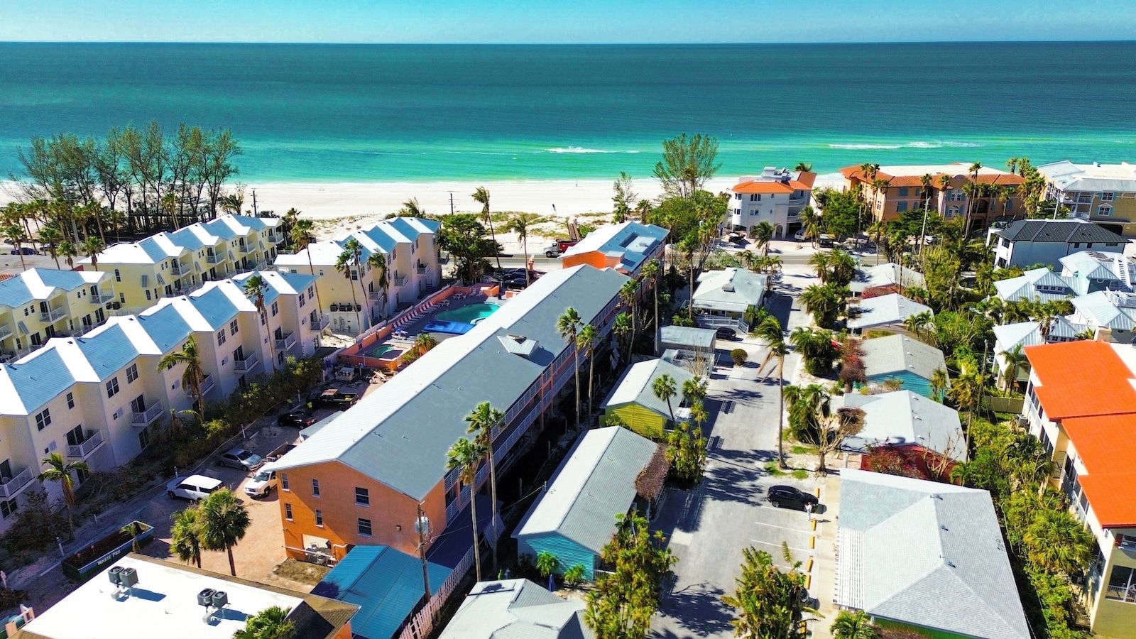 Tradewinds Resort cottage No.32